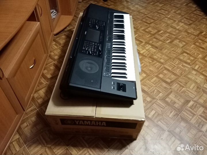 Синтезатор Yamaha psr SX900