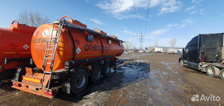 Полуприцеп бензовоз Сеспель SF3328, 2017