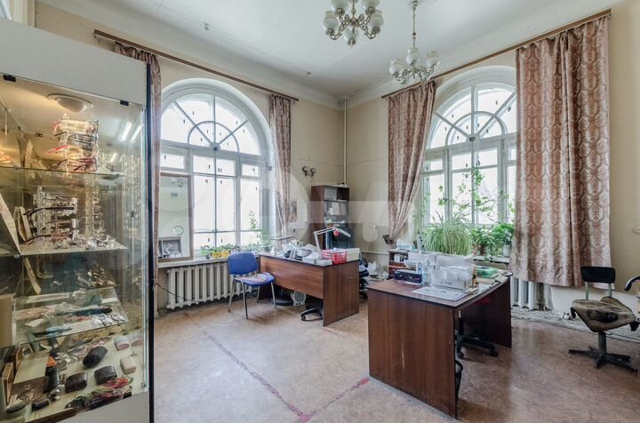 Помещение св. назначения 192.7 м²