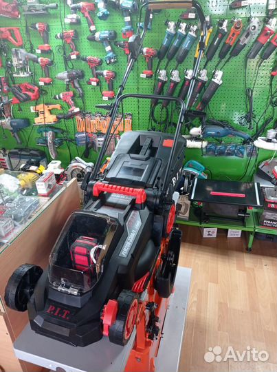 Газонокосилка аккумуляторная 4Ач