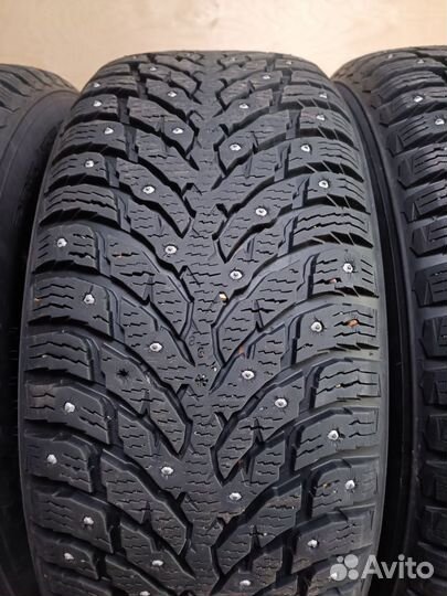 Nokian Tyres Hakkapeliitta 9 235/55 R17 103T