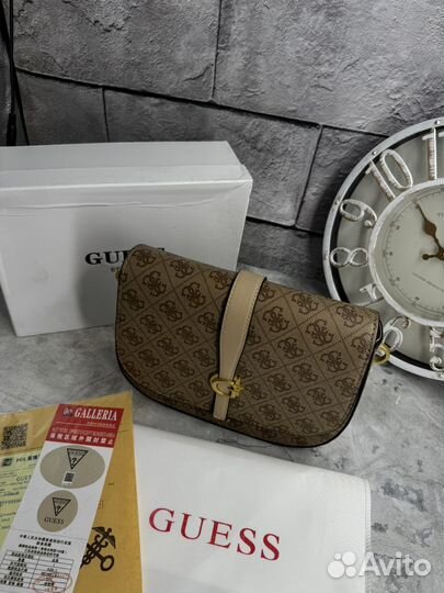 Сумка Guess женская