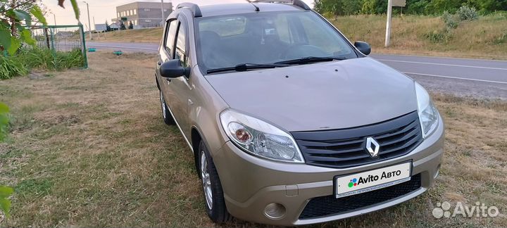 Renault Sandero 1.4 МТ, 2010, 133 000 км