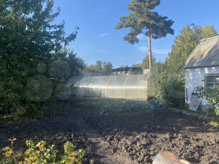 Дача 21 м² на участке 9 сот.