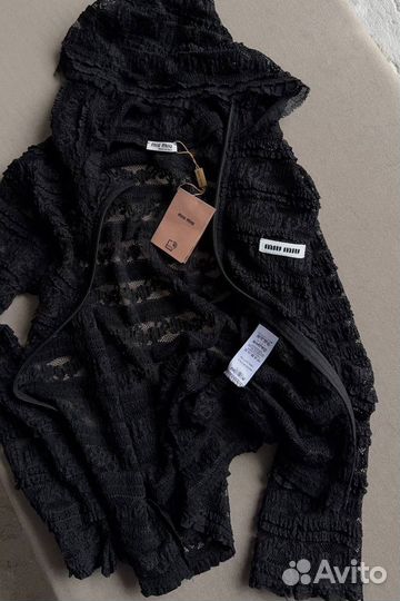 Лонгслив гипюр с капюшоном женский