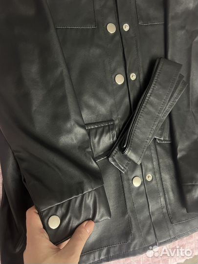 Кожаная рубашка женская 42