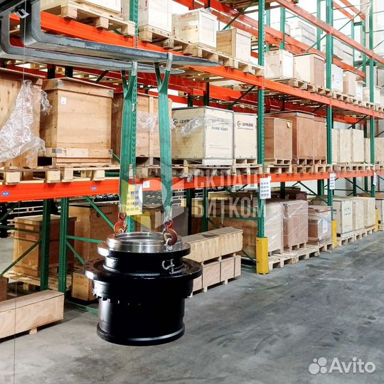 Редуктор хода без гидромотора Hitachi ZX650H