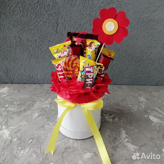 Сладкий букет из шоколадок