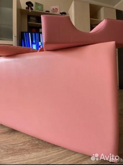 Кушетка для наращивания ресниц