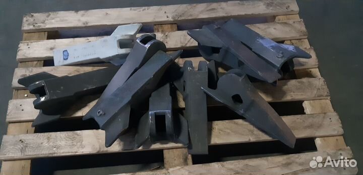 Долото глубокорыхлителя John Deere KK28541