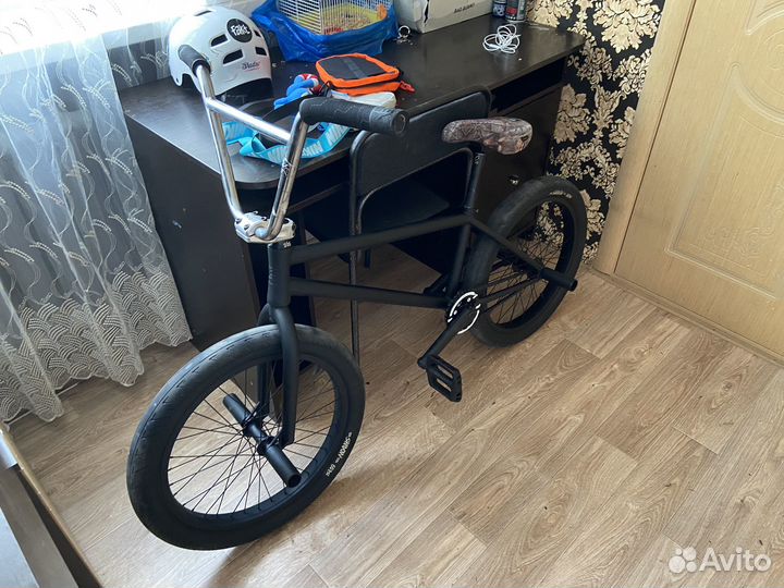 Трюковой велосипед bmx