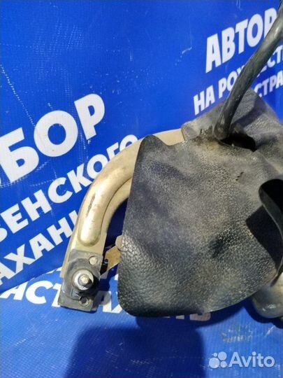 Трапеция дворников Ваз Лада 2107 седан 2106 2010