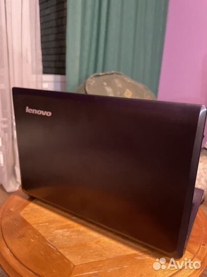 Ноутбук lenovo