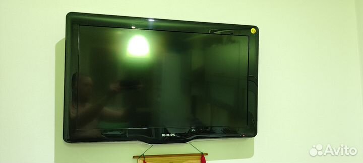 Телевизор Philips 32