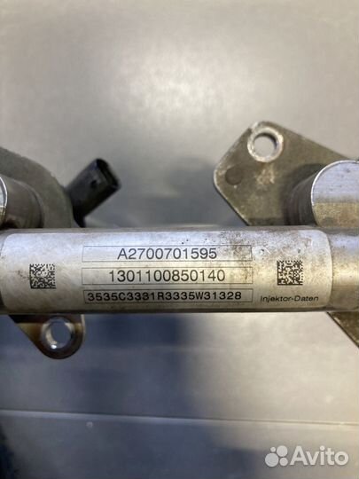 Топливная рампа Mercedes M270 M270910