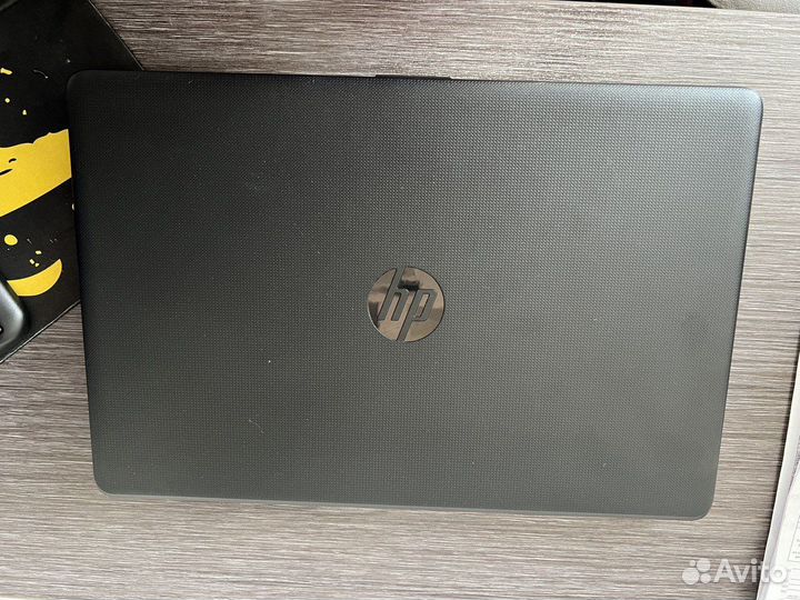 Ноутбук HP 15-bs167ur