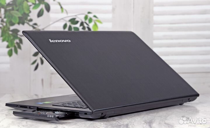 Ноутбуки для игр и офисных работ