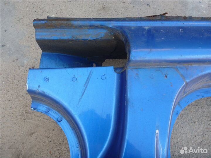 Стойка кузова центральная левая Citroen Berlingo