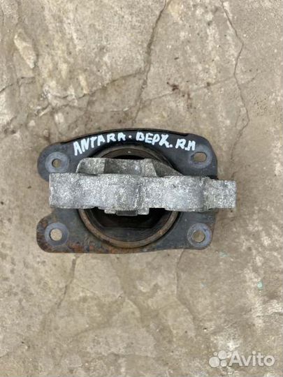 Опора двигателя левая Opel Antara Z22D1 2012