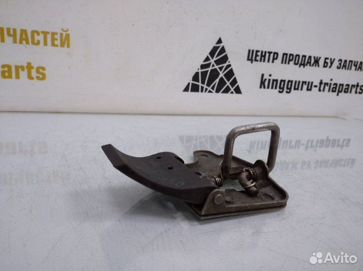 Крюк замка капота Skoda Octavia A7 5E3 до