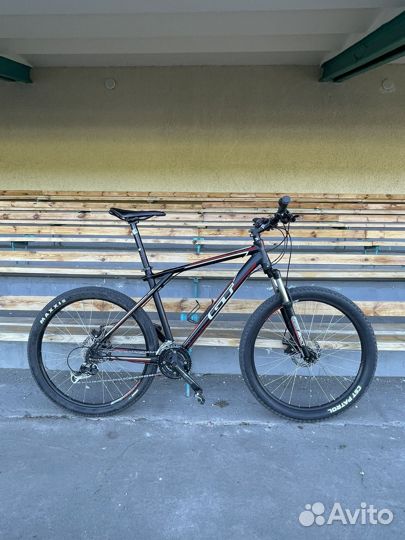 Велосипед GT Avalanche 4.0