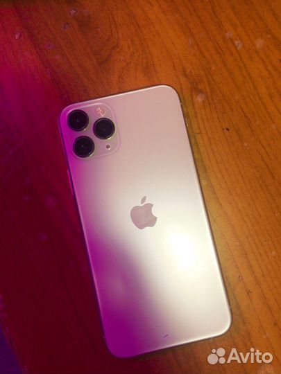 iPhone 11 Pro, 64 ГБ