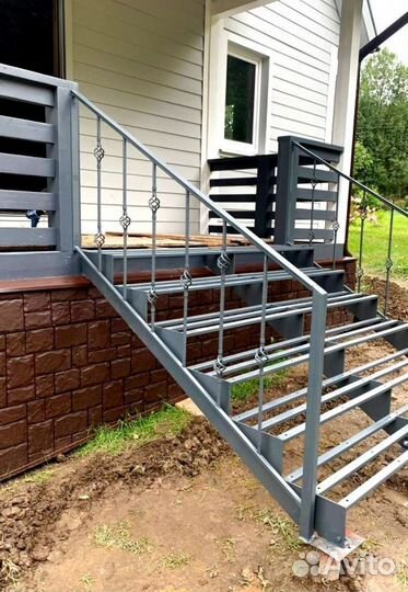 Облицовка бетонных лестниц