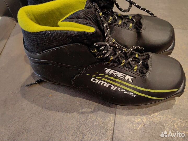 Лыжные ботинки размер 40