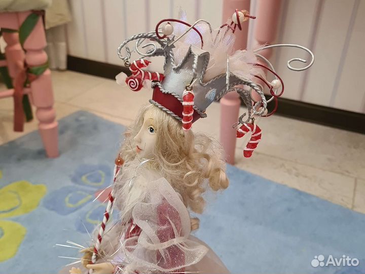 Кукла фарфоровая коллекционная