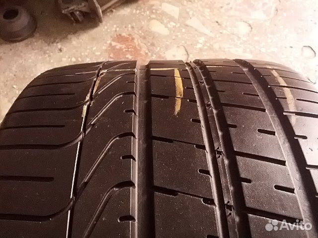 Pirelli P Zero 285/35 R22