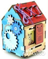 Развивающая игра Бизиборд домик