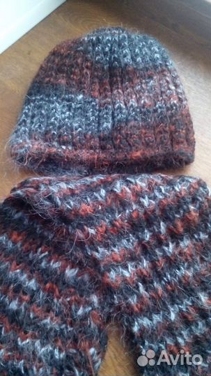 Шапочка женская с шарфом