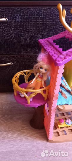 Домик энчантималс