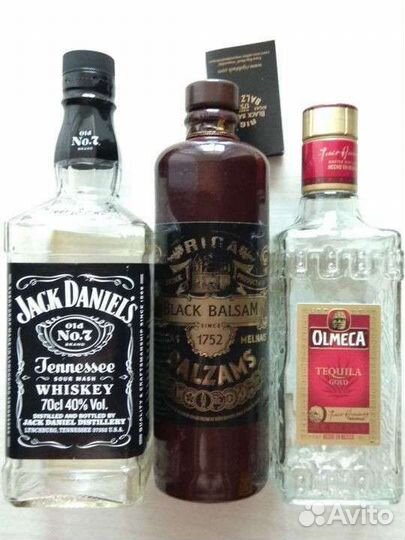 Бутылка элитная стеклянная