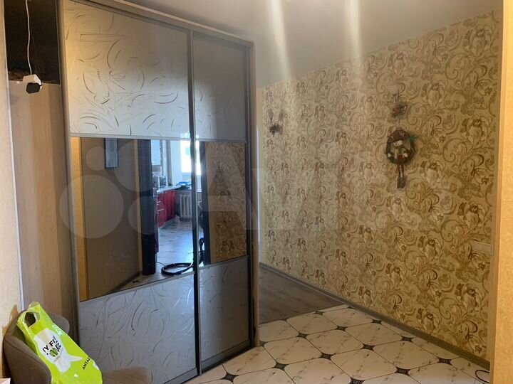 3-к. квартира, 118 м², 3/14 эт.