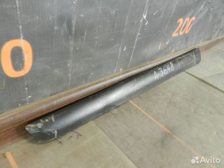 Накладка двери задней правой - Nissan Note