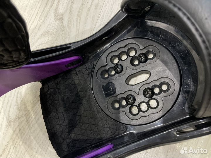 Крепления для сноуборда burton