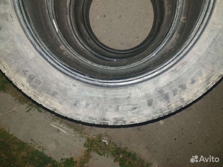 Bridgestone Dueler H/T D687 225/65 R17