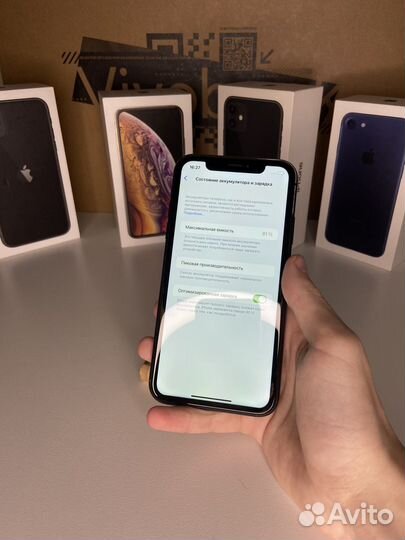 iPhone Xr, 64 ГБ