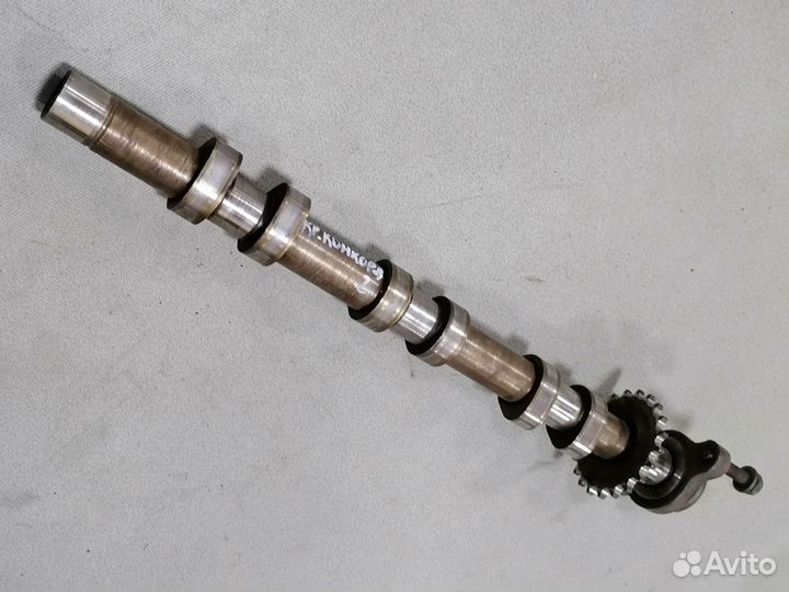 Распредвал впускной левый Chrysler Concorde 1999