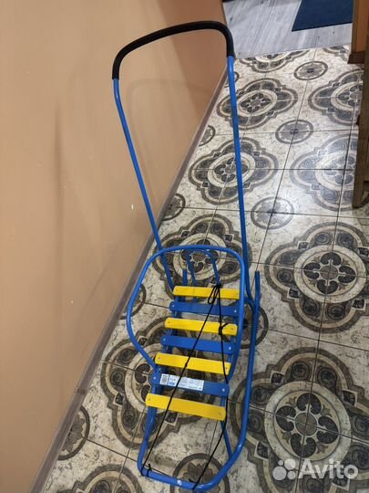 Санки детские с ручкой