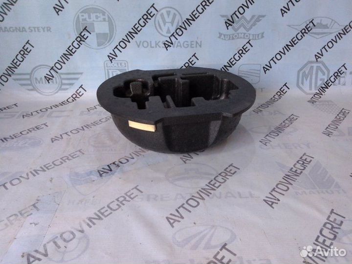 Ящик для инструментов Лада Веста