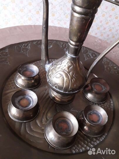 Графин и 6 чаш на подносе