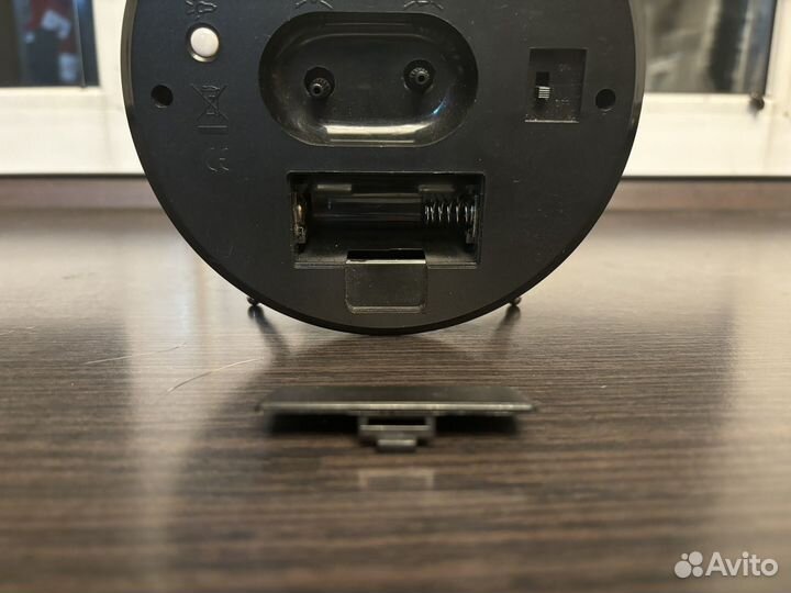 Будильник часы