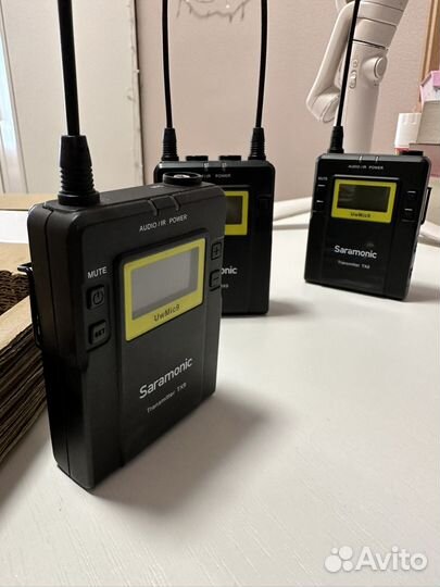 Петличный микрофон saramonic