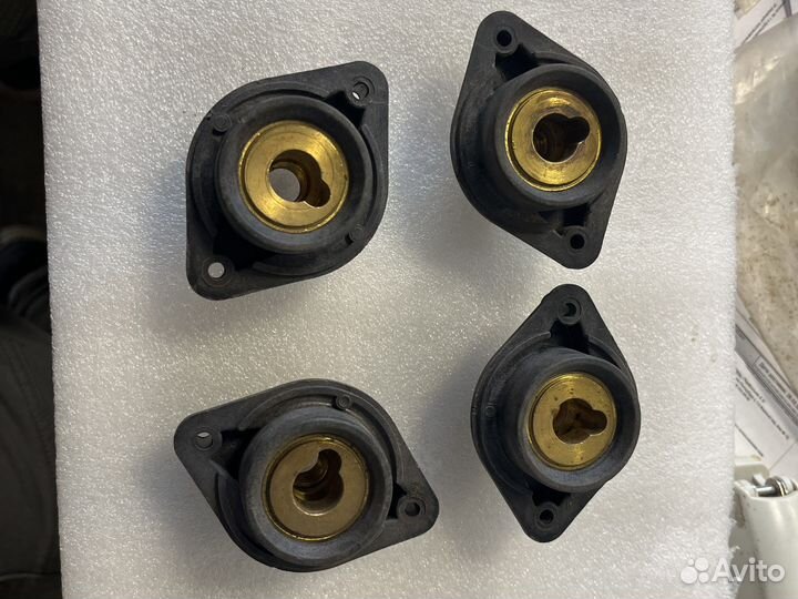 Разъем панельный на Invertec v350 pro