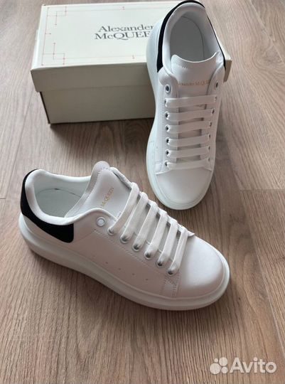 Кеды Alexander Mcqueen белые