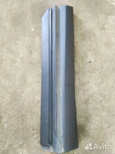 Накладка двери задняя левая Lexus Rx350 2016+