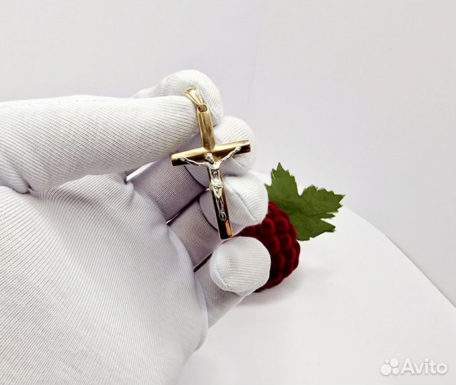 Золотой крест 4,5см 3,7гр