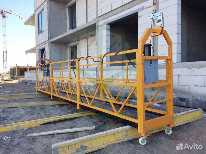 Аренда строительного фасадного подъемника люльки